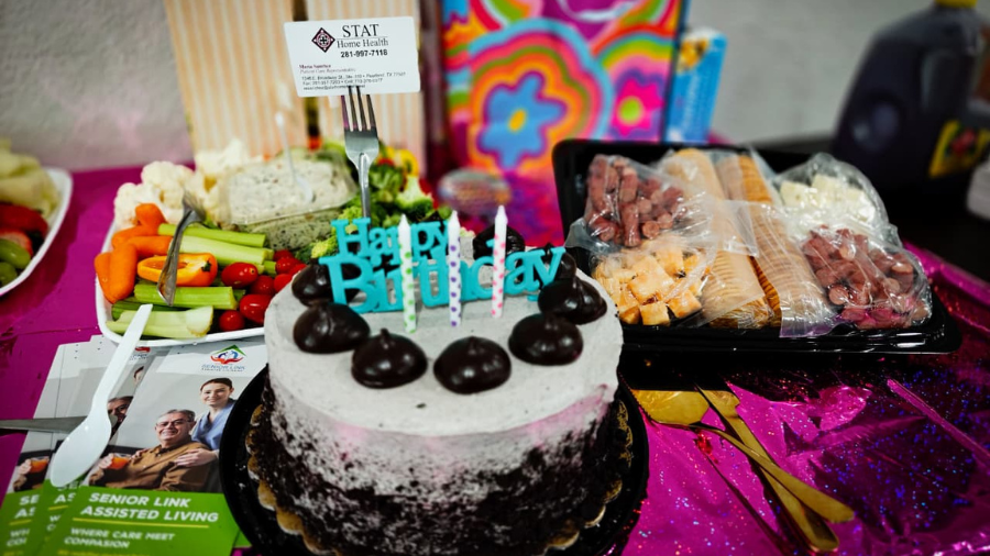 Bright breakfast area